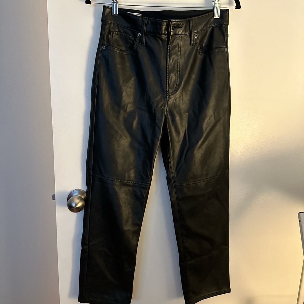 Gap cheeky straight sky high faux leather pants in black